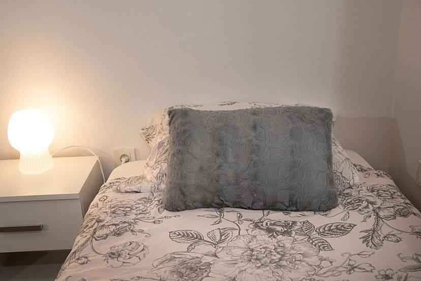 Apartment Orbanic Ровин Екстериор снимка